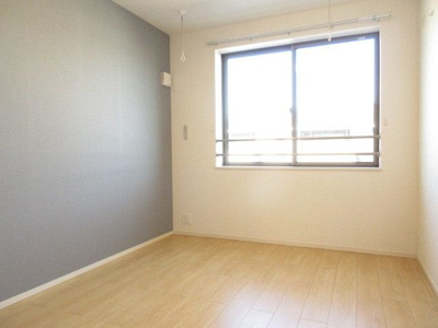 【寝室】 | グローブタカ