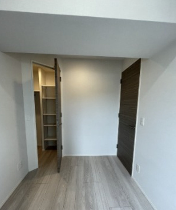 シーズンフラッツ柿の木坂の居間・リビング