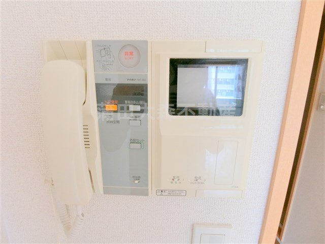 ルーブル蒲田壱番館の設備|TVモニター付オートロック