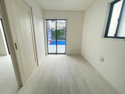 【洋室】 | 沖縄市南桃原（全2棟）ラストB号棟 | B号棟　洋室5帖＋CL付き♪