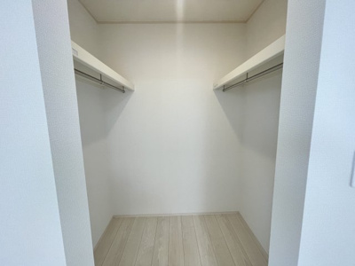 【収納】 | 沖縄市南桃原（全2棟）ラストB号棟 | B号棟　洋室7.25帖＋WIC付き♪