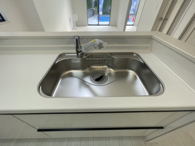 【キッチン】 | 沖縄市南桃原（全2棟）ラストB号棟 | B号棟　浄水器付き♪