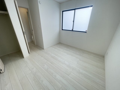 【洋室】 | 沖縄市南桃原（全2棟）ラストB号棟 | B号棟　洋室5.75帖＋CL付き♪