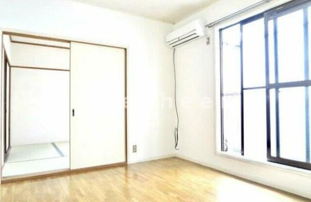 山口ハイツBの居間・リビング