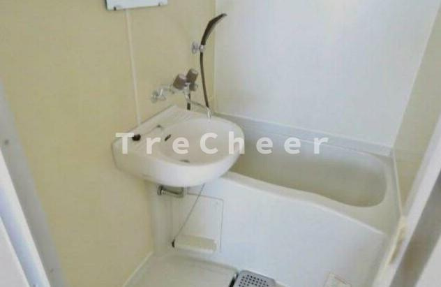 山口ハイツBの浴室