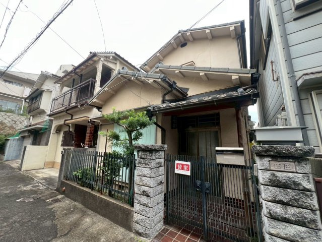 上高丸1丁目戸建の外観