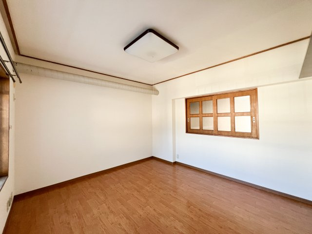 あぞのハイツの洋室