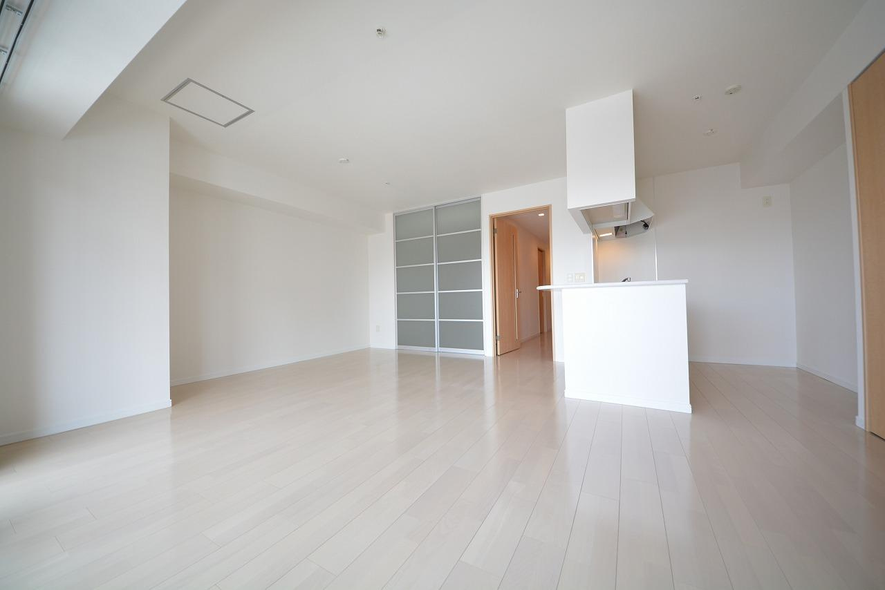 グランルージュ谷町六丁目の居間・リビング|Scent Hills(セントヒルズ)　リビング・ダイニングスペース