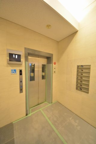 グランルージュ谷町六丁目のその他共用部分|グランルージュ谷町六町目　エレベータ