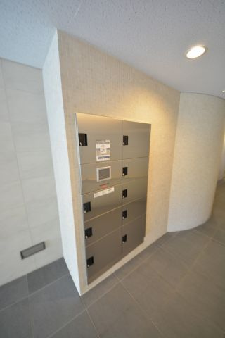 グランルージュ谷町六丁目のその他共用部分|グランルージュ谷町六町目　宅配ボックス