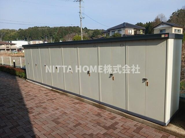 グランコートⅡのその他共用部分|外部物置が付いています！