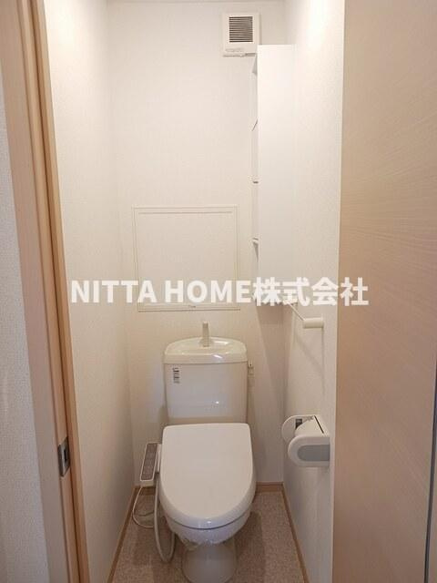 グランコートⅡのトイレ|トイレにはウォシュレットが付いています◇