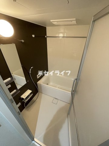 玉造Baseの浴室