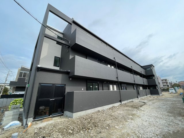 東大阪市友井２丁目のアパートの外観