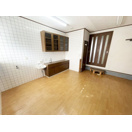 上桂前田町貸家の居間・リビング