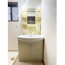 上桂前田町貸家の独立洗面台