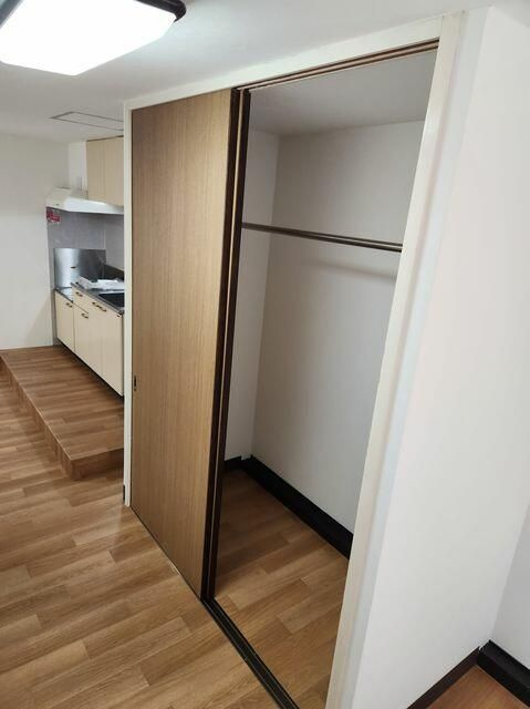 藍工房ビルの収納