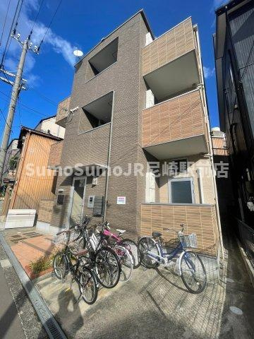 エクラシオールの外観|外はこのようになっています