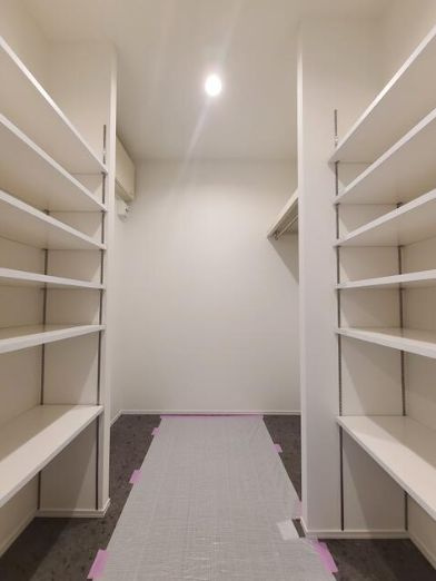 さいたま市南区根岸１丁目の賃貸マンションの玄関