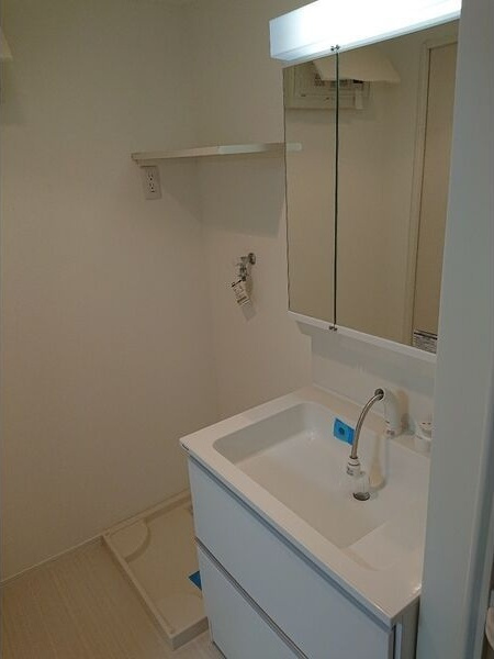 リアンジュ志賀本通の洗面所