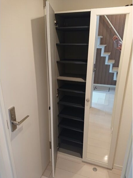 リアンジュ志賀本通の玄関