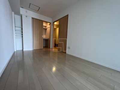 【寝室】 | グランルージュ谷町六丁目 | グランルージュ谷町六丁目　洋室