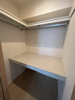 【収納】 | グランルージュ谷町六丁目 | グランルージュ谷町六丁目　ウォークインクローゼット