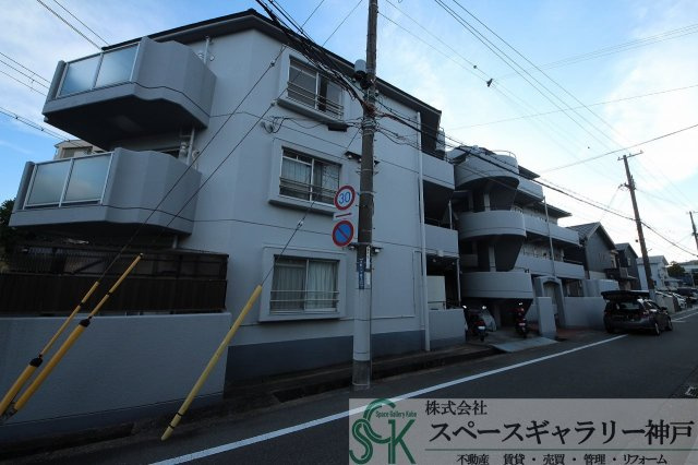 クレドール垂水2の外観