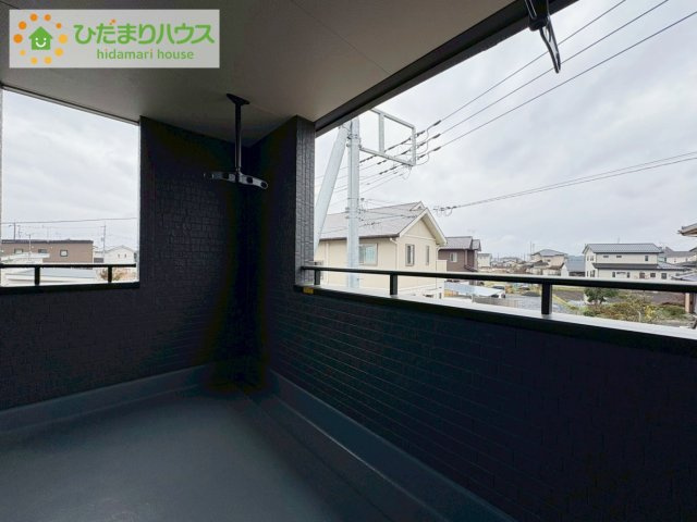 那珂市菅谷16期　新築戸建　2号棟のその他|人気が高いインナーバルコニーを採用♪天候を気にせず洗濯物を干せ、紫外線も気にせずに済みます(*^^)v