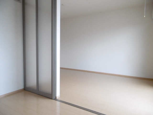 【洋室】 | リヴェールβ