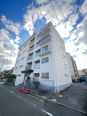 オーティーハイツ広田の外観