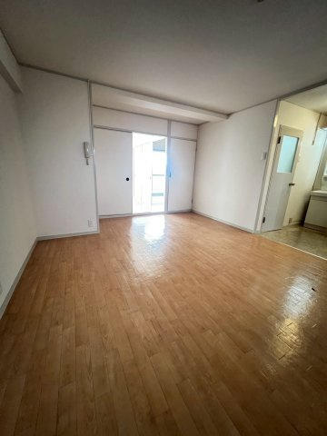 オーティーハイツ広田の居間・リビング