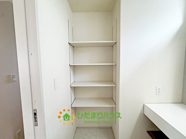 蓮田市椿山２丁目６期　新築一戸建ての収納