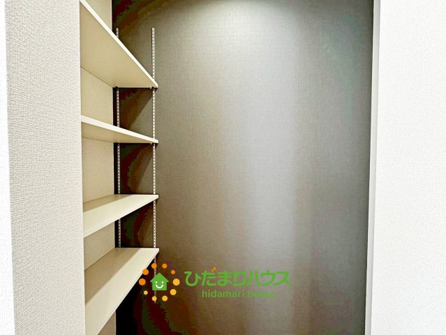 蓮田市椿山２丁目６期　新築一戸建ての収納