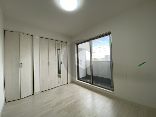 クリエオーレ友井の洋室