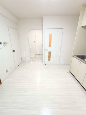 【洋室】 | グランドパレス正晃