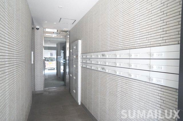 熊本市中央区水前寺４丁目の賃貸マンションのエントランス