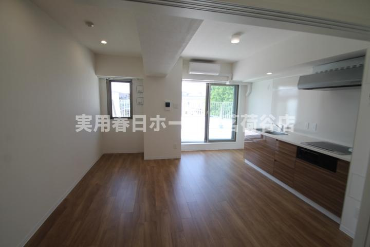 【居間・リビング】