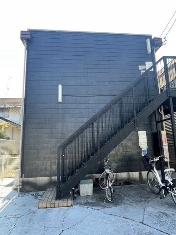 コーポ本天沼のエントランス|ゆとりのあるエントランスです