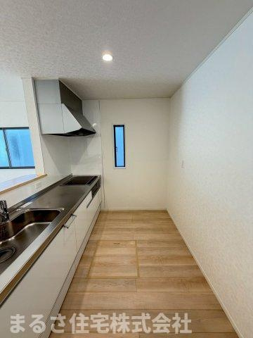 田野町南原第4　2号棟のキッチン