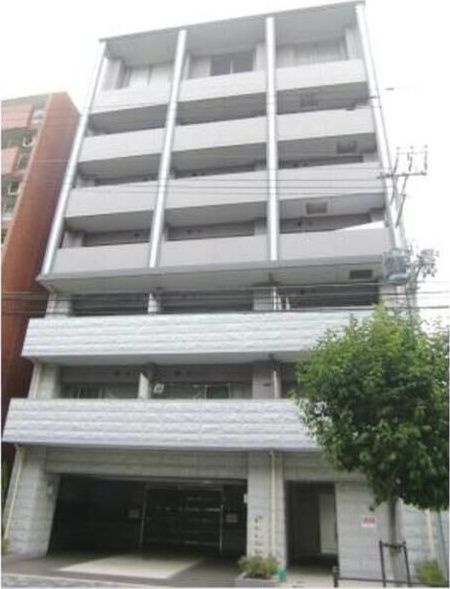 Mid　Court　新大阪の外観