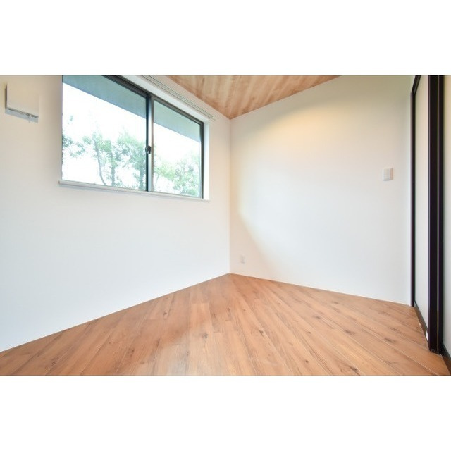 T-Regno田主丸の寝室|広くて明るい寝室