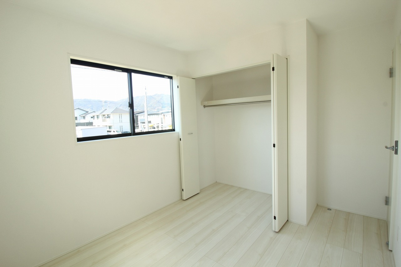 土佐市高岡町甲　1号棟　新築戸建（全2区画）の洋室|2Ｆ　南西の部屋　5.25帖