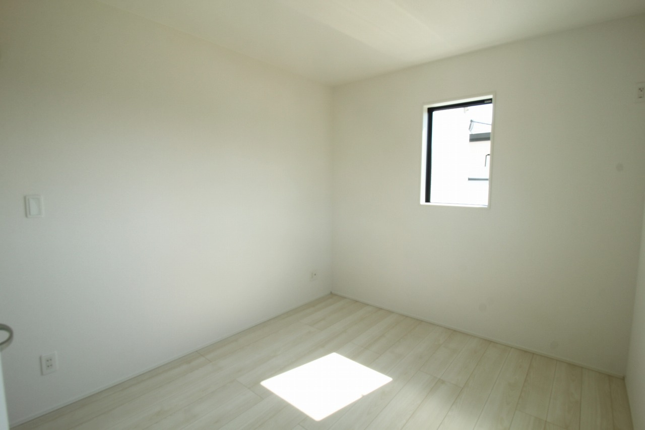 土佐市高岡町甲　1号棟　新築戸建（全2区画）の洋室|2Ｆ　南西の部屋　5.25帖