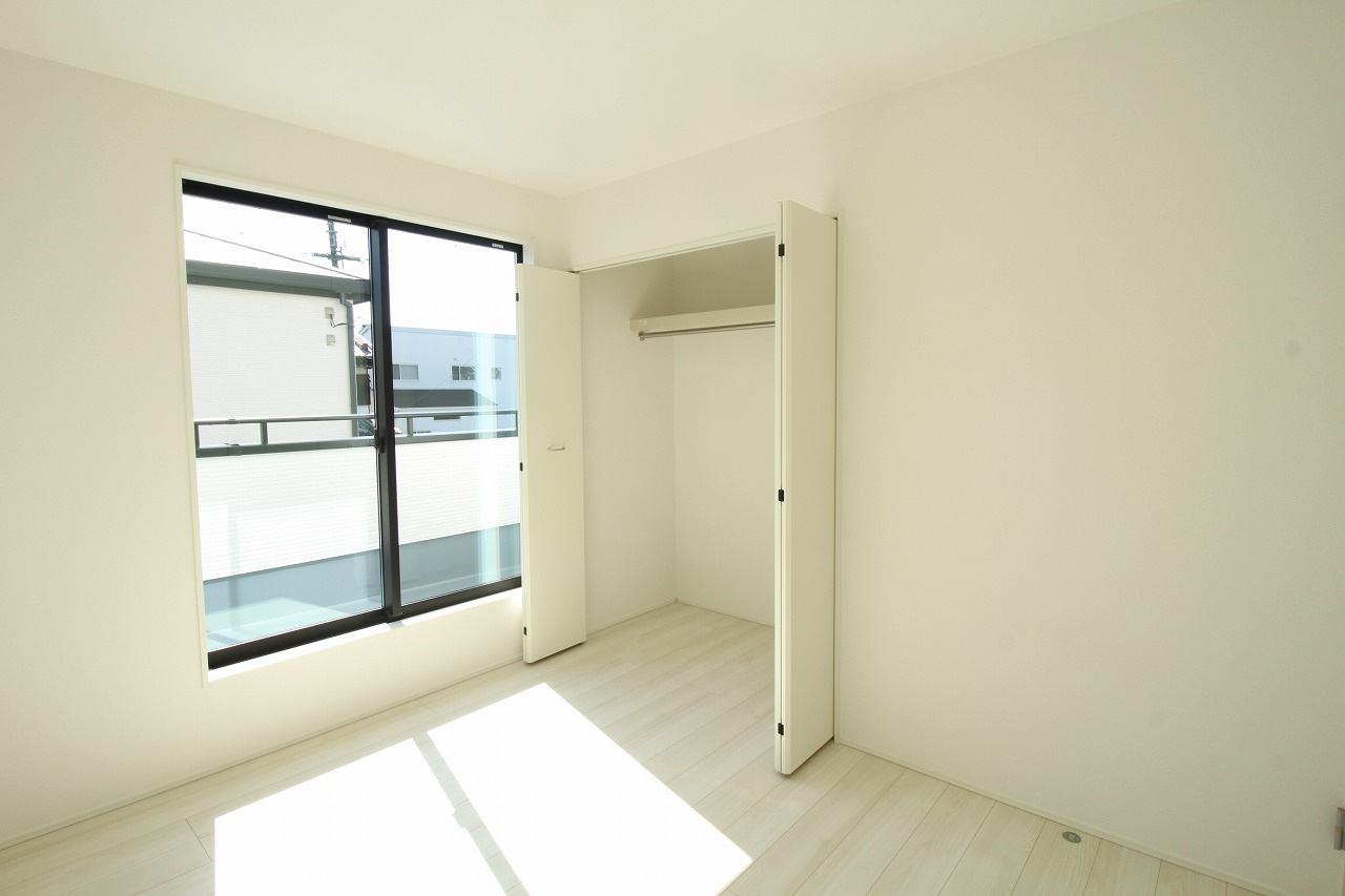 土佐市高岡町甲　1号棟　新築戸建（全2区画）の洋室|2Ｆ　南の部屋　5.25帖