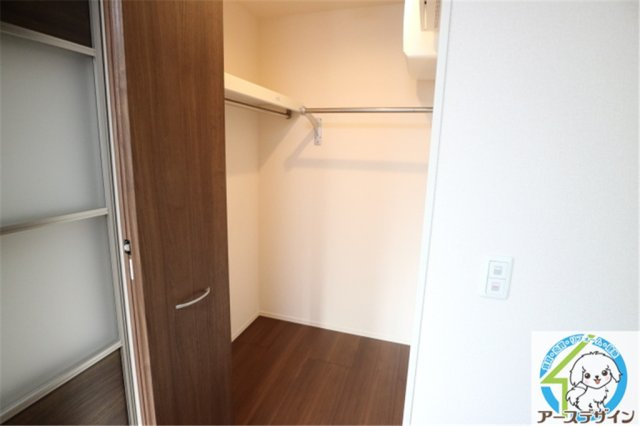 エスタ・ビエンの収納|パース写真