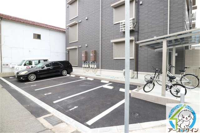 エスタ・ビエンの駐車場|パース写真