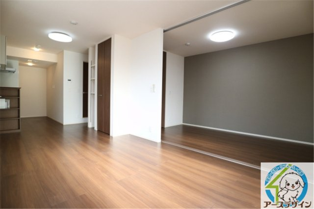 エスタ・ビエンの居間・リビング|パース写真