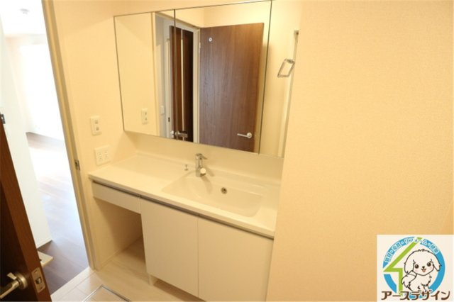 エスタ・ビエンの独立洗面台|パース写真