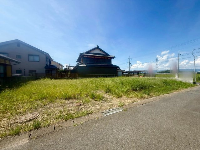 野洲市須原　建築条件無し売土地の外観